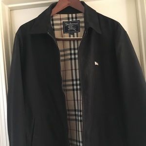 LIKE NEW Burberry Jacket/Coat, M, Black, Excellent